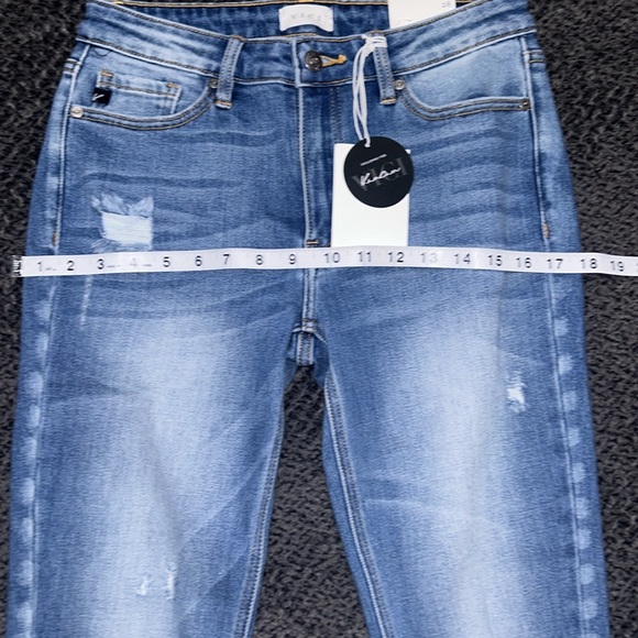 Vici For Kancan Light Wash Distressed Jeans NWT - Picture 14 of 15